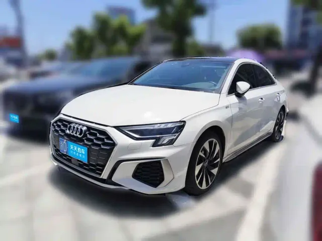 Фотография автомобиля — Audi A3