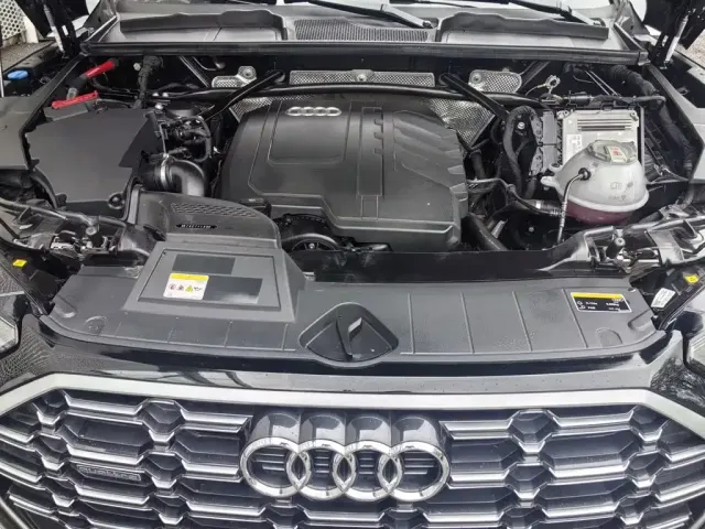 Audi Q5L — Фото автомобиля 9