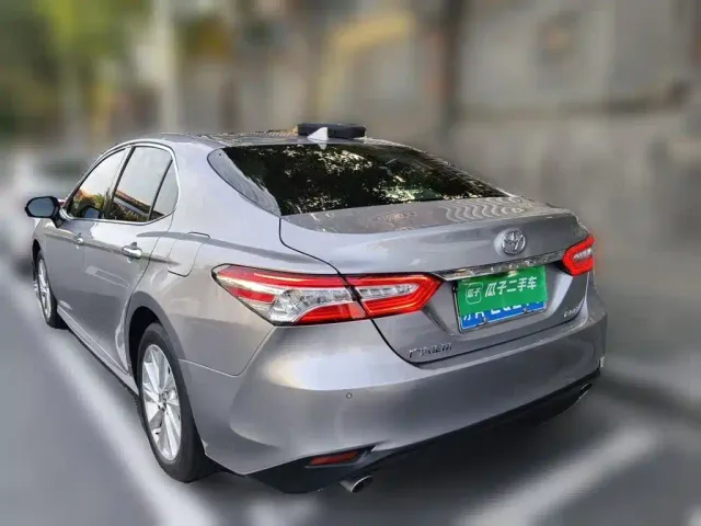 Toyota Camry — Фото автомобиля 4
