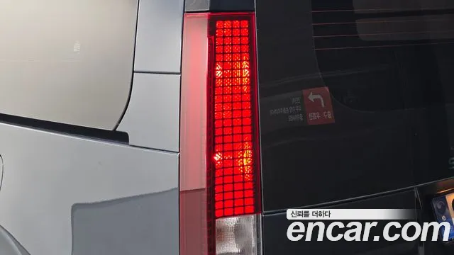 Hyundai Staria Staria — Фото автомобиля 23