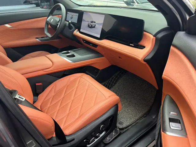 Changan CS75 Plus — Фото автомобиля 10