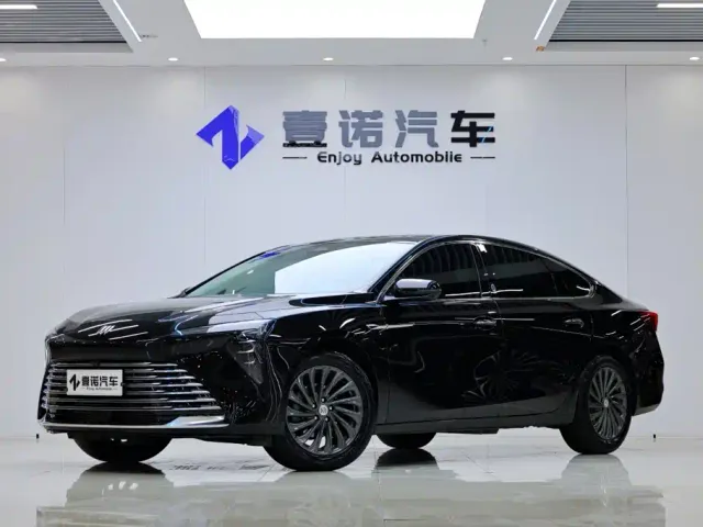 Фотография автомобиля — Buick LaCrosse