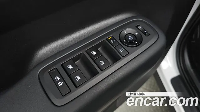 Hyundai Santa Fe — Фото автомобиля 28