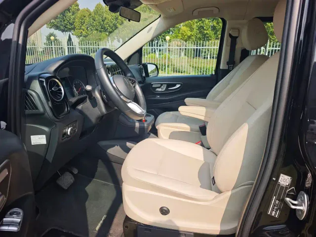 Mercedes-Benz Vito — Фото автомобиля 9