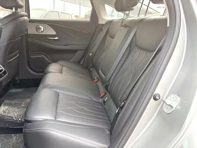 Chery Arrizo 8 — Фото автомобиля 8