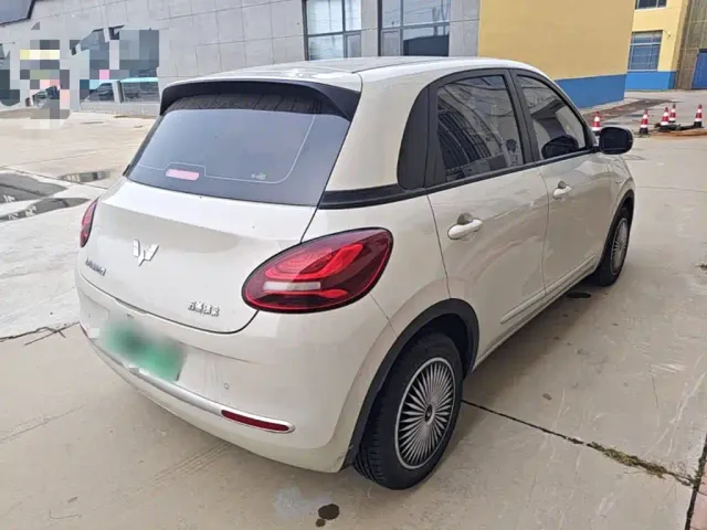 Wuling Bingo — Фото автомобиля 6