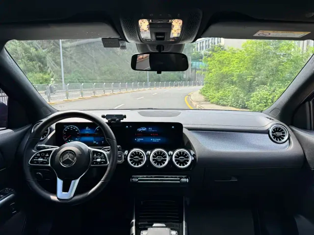 Mercedes-Benz EQA — Фото автомобиля 6