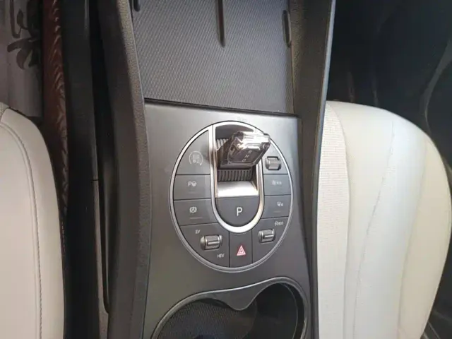 BYD Seal 05 DM-i — Фото автомобиля 16