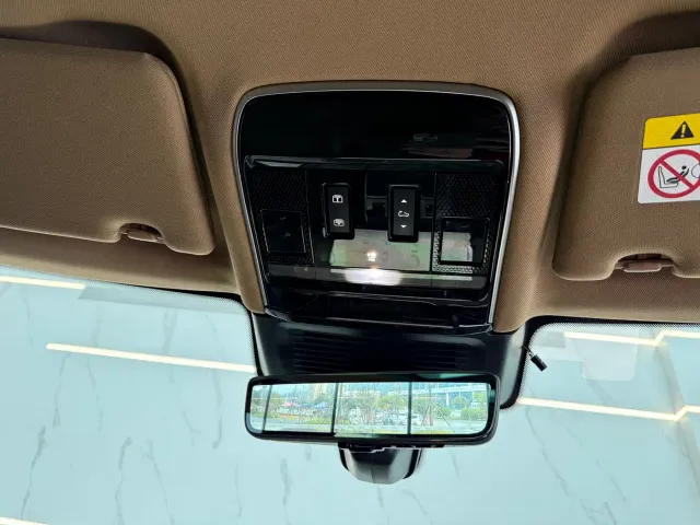 Land Rover Range Rover — Фото автомобиля 15