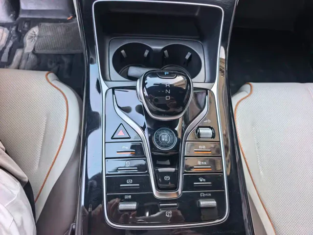 BYD Qin PLUS — Фото автомобиля 15