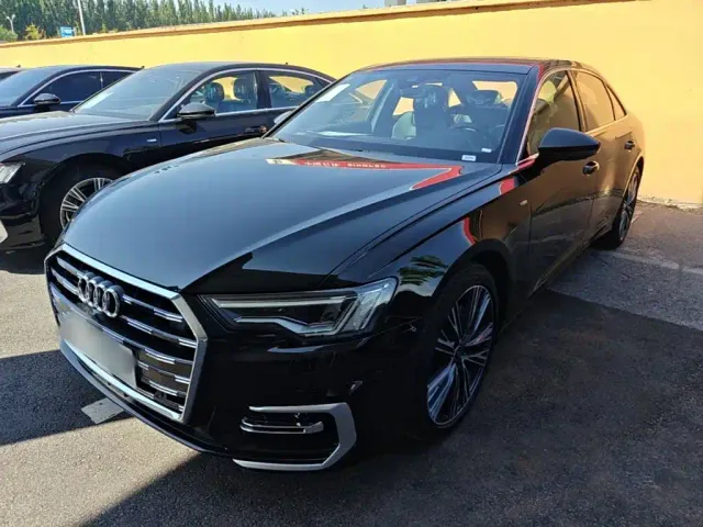 Фотография автомобиля — Audi A6L