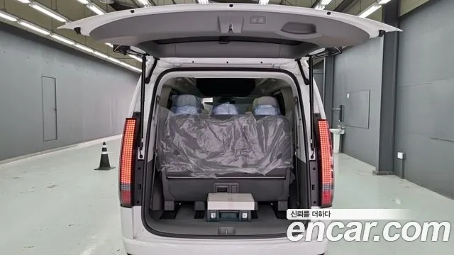 Hyundai Staria — Фото автомобиля 16