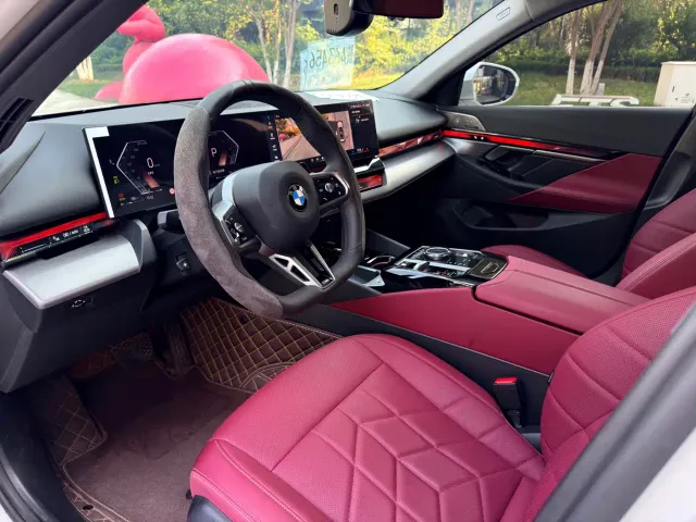 BMW 5 Series — Фото автомобиля 7