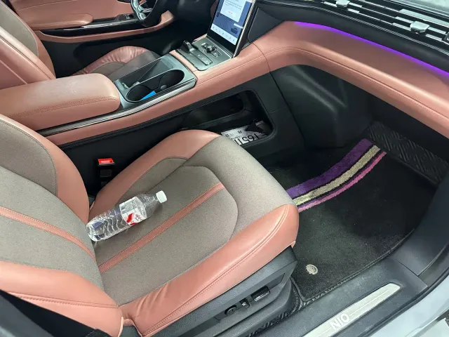 Nio EC6 — Фото автомобиля 12