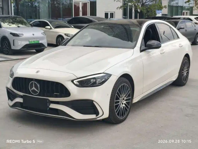 Фотография автомобиля — Mercedes-Benz C-Class