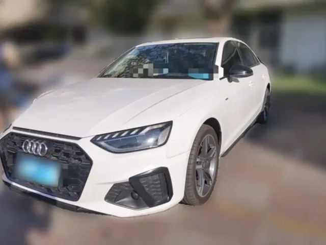 Audi A4L — Фото автомобиля 24