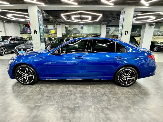 Mercedes-Benz C-Class — Фото автомобиля 13