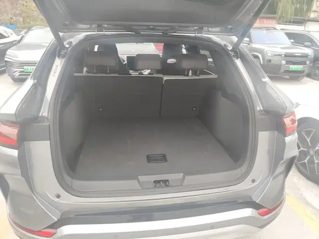 BYD Song PLUS — Фото автомобиля 18
