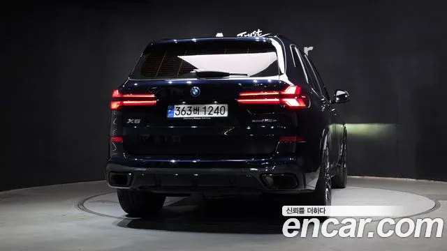 BMW X5 — Фото автомобиля 4