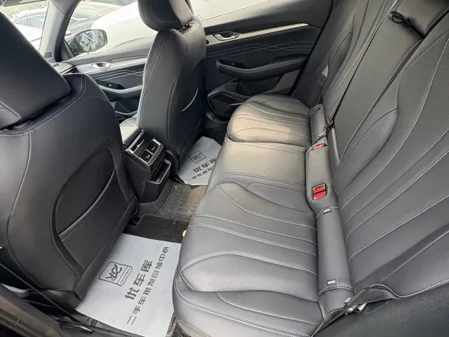Geely Xingrui — Фото автомобиля 10