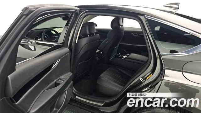 Genesis G80 RG3 — Фото автомобиля 18