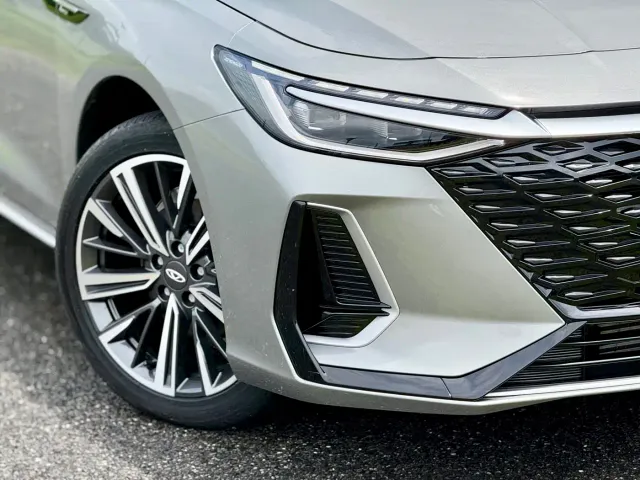 Chery Arrizo 8 — Фото автомобиля 18
