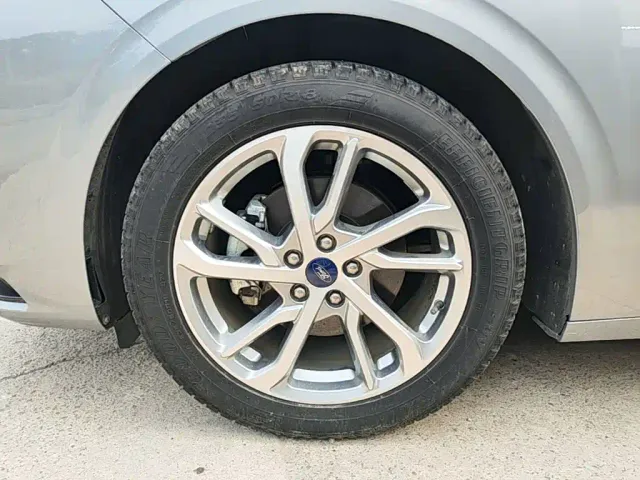 Ford Mondeo — Фото автомобиля 22