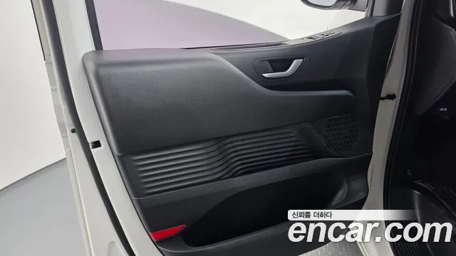Hyundai Staria Staria Карго 5 мест — Фото автомобиля 24