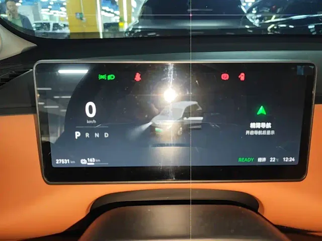 Leapmotor C10 — Фото автомобиля 7
