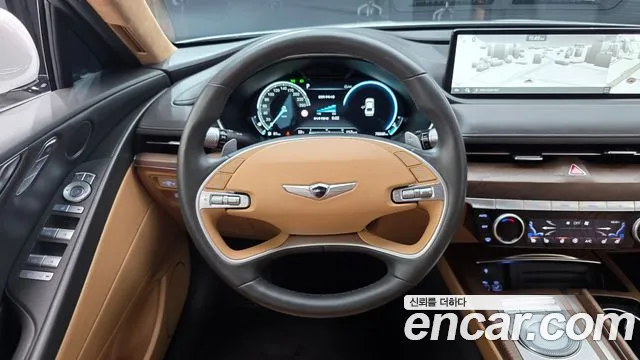 Genesis G80 Бензин 2.5 турбо 2WD — Фото автомобиля 13