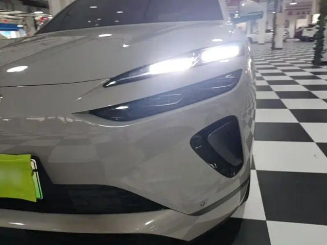 BYD Sealion 06 — Фото автомобиля 23