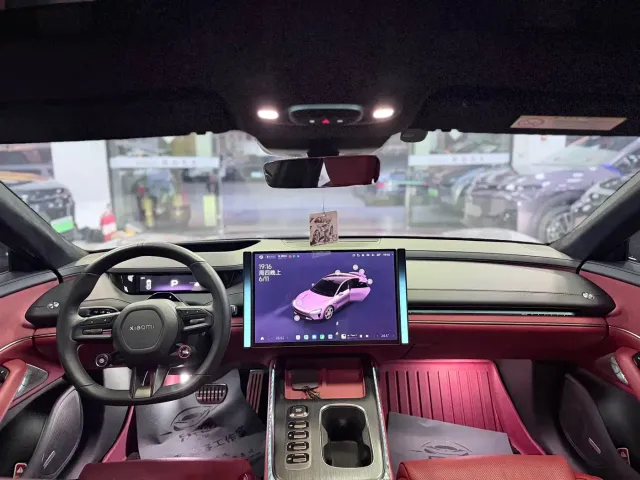 Xiaomi SU7 — Фото автомобиля 10