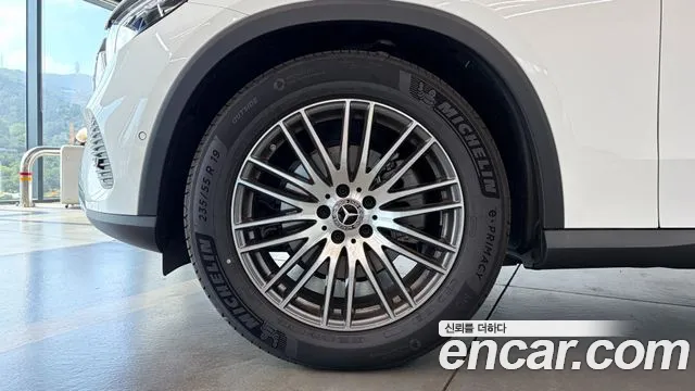 Mercedes-Benz GLC-Class GLC-класс X254 GLC300 4MATIC Avantgarde — Фото автомобиля 5