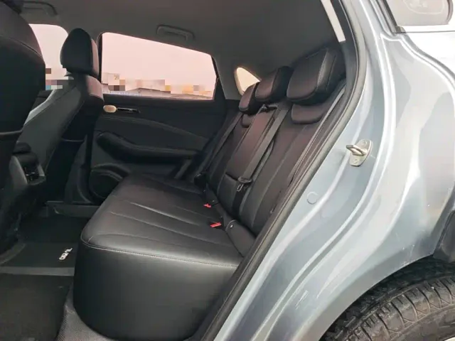 Baojun Yunhai — Фото автомобиля 16