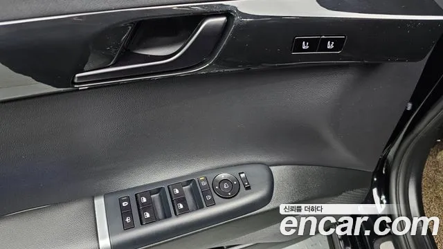 Hyundai Grandeur Grandeur (GN7) 3.5 Бензин 4WD — Фото автомобиля 8