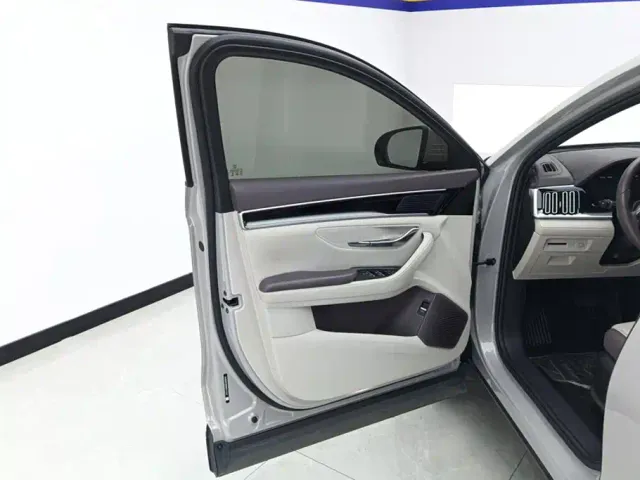 BYD Song PLUS — Фото автомобиля 7