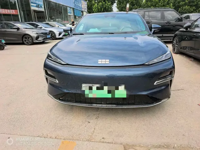 Geely Galaxy Xingyao 8 — Фото автомобиля 2