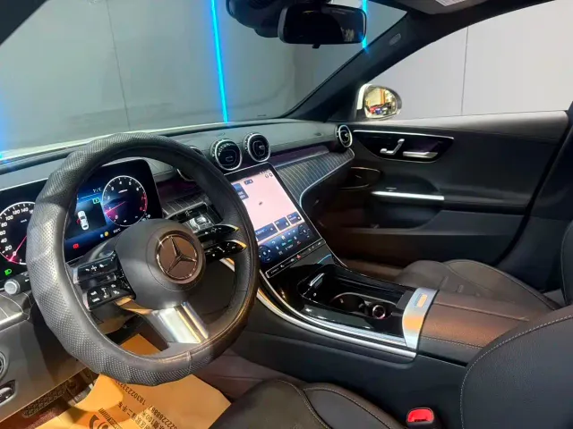 Mercedes-Benz C-Class — Фото автомобиля 11
