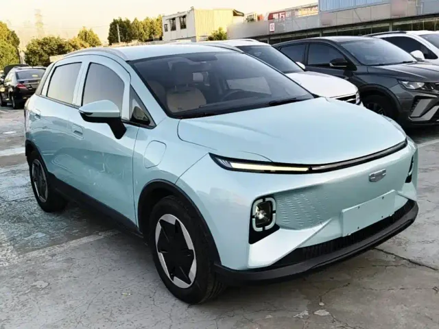 Geely Geometry E Firefly — Фото автомобиля 3