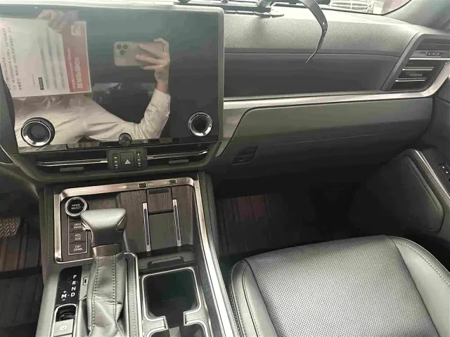 Lexus GX — Фото автомобиля 11