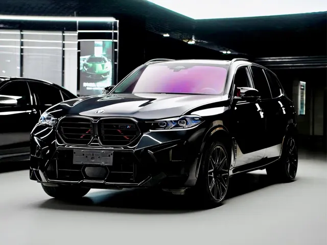 Фотография автомобиля — BMW X5 M