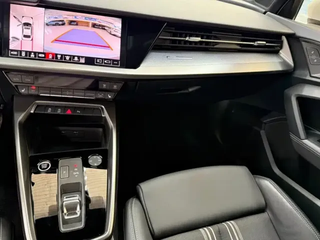 Audi Audi A3 2023 Facelift A3L Limousine 35 TFSI Fashion Sport — Фото автомобиля 12