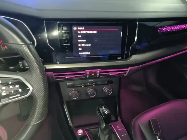 Volkswagen Passat — Фото автомобиля 9