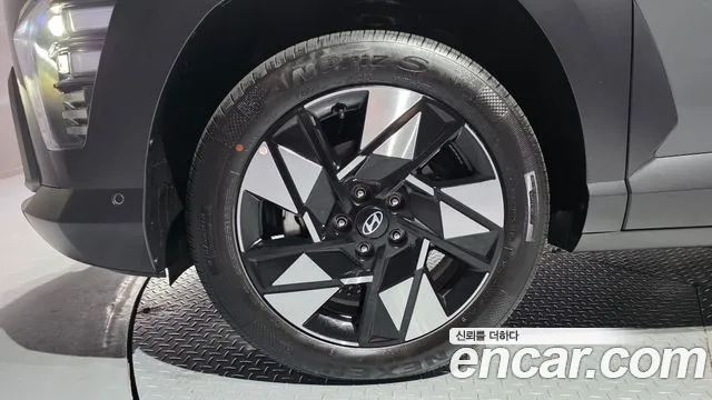 Hyundai Kona Kona Гибрид (SX2) Inspiration — Фото автомобиля 5