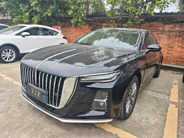 Фотография автомобиля — Hongqi H5