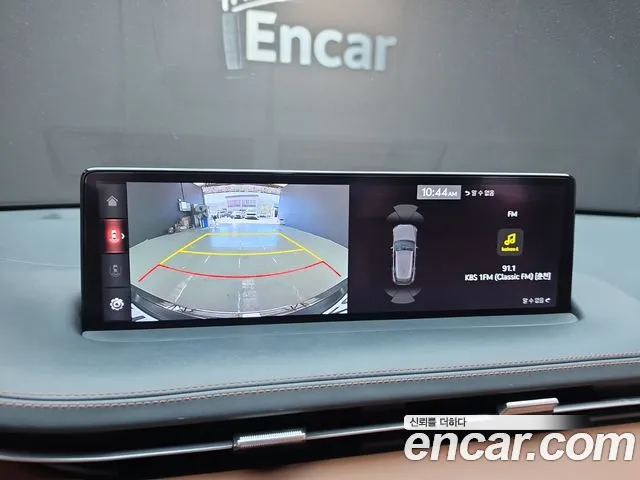 Genesis GV70 — Фото автомобиля 21