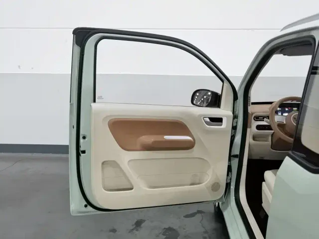 Wuling Hongguang Mini EV — Фото автомобиля 8