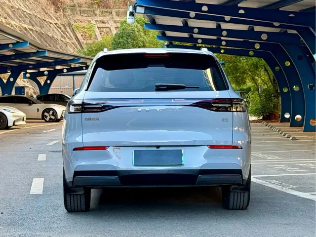 Geely Galaxy E5 — Фото автомобиля 5