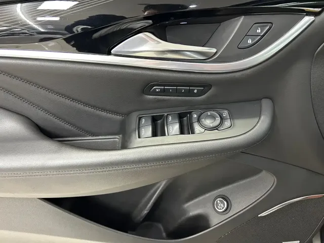 Buick Enclave — Фото автомобиля 15