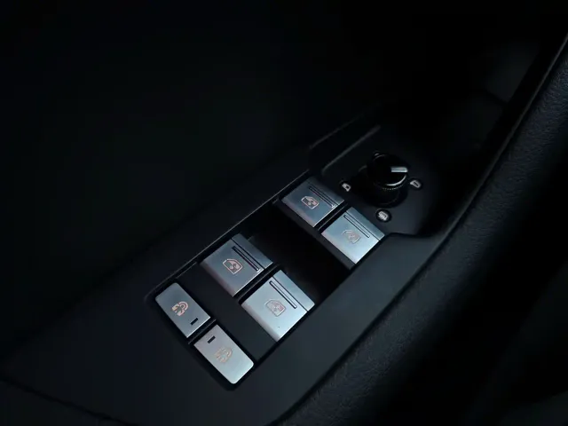 Audi A6L — Фото автомобиля 16